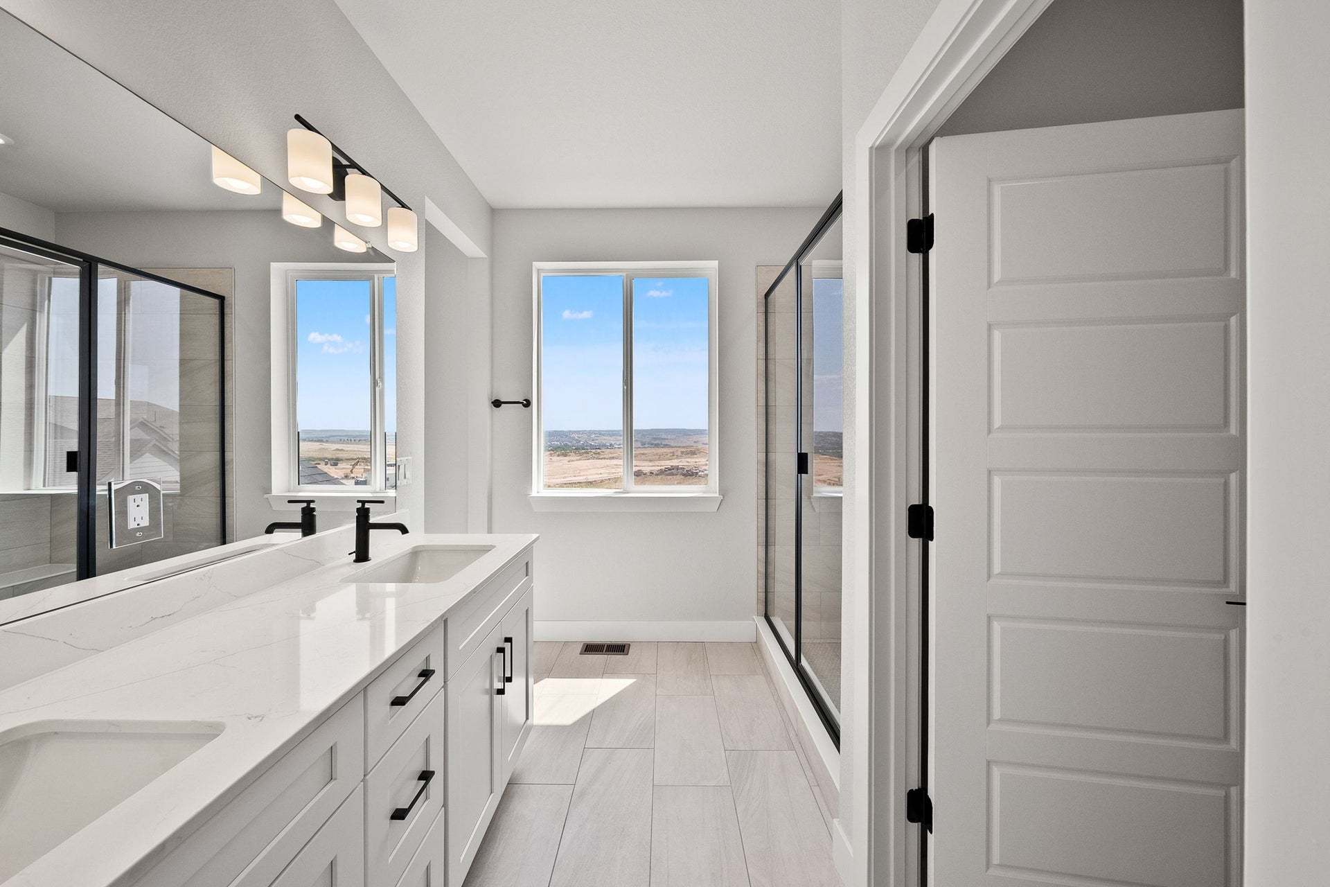 Starling at Tanterra | Plan 2904 | Primary Bathroom