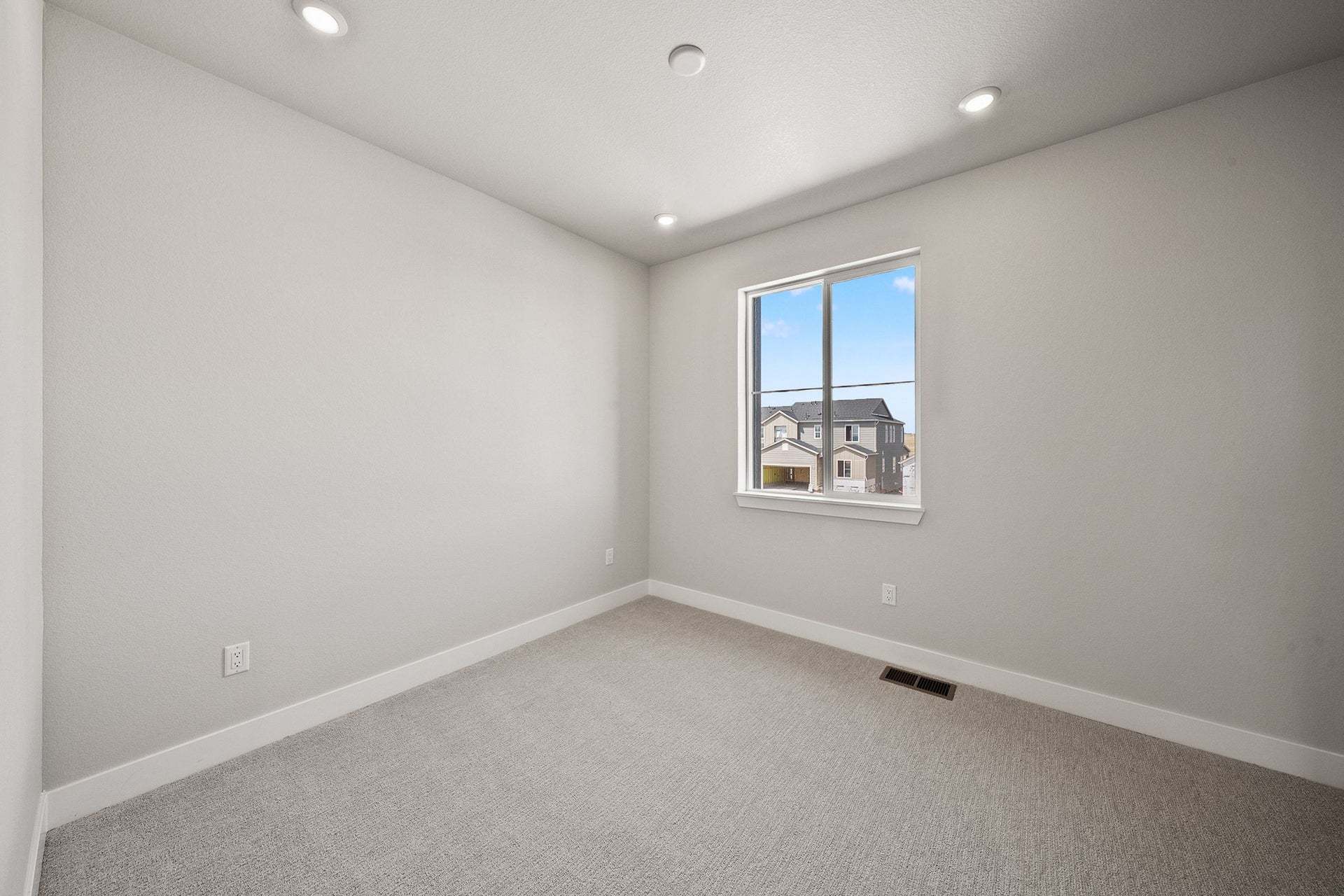 Starling at Tanterra | Plan 2904 | Secondary Bedroom
