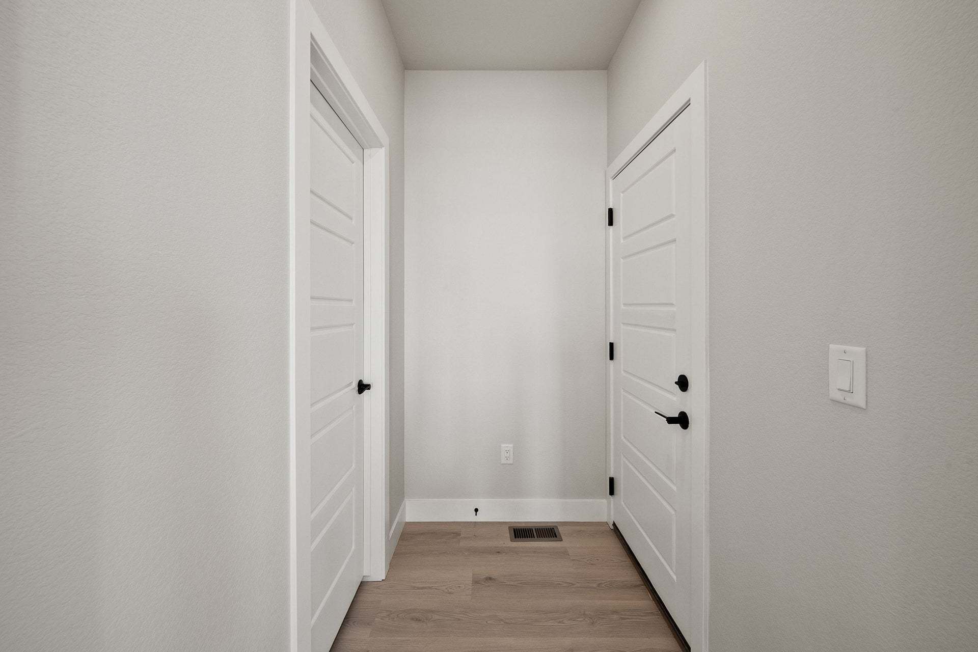Starling at Tanterra | Plan 2904 | Hallway