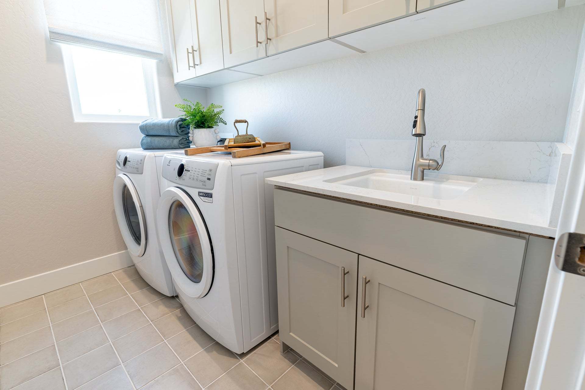 Madison at Oak Place | Camden Model | Laundry Room