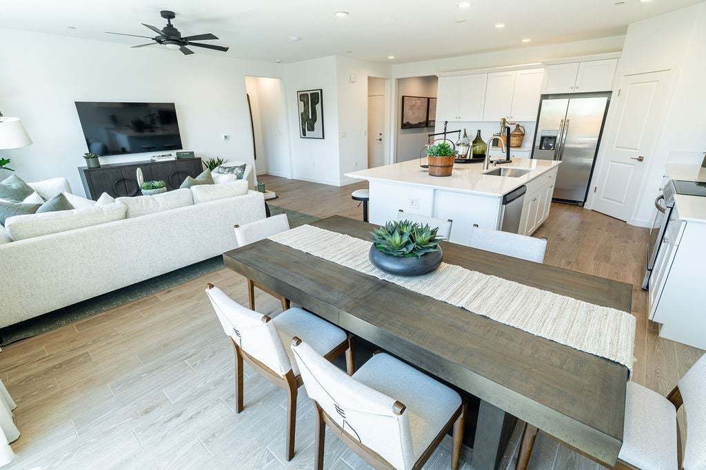 Madison at Oak Place | Juniper Model | Dining