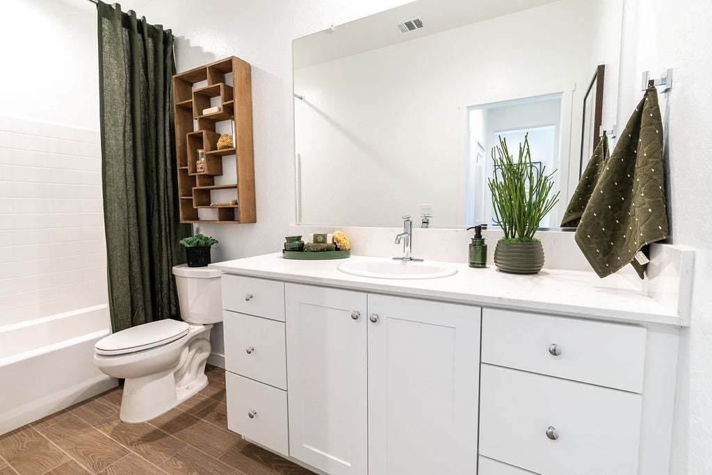 Madison at Oak Place | Juniper Model | Bathroom 2
