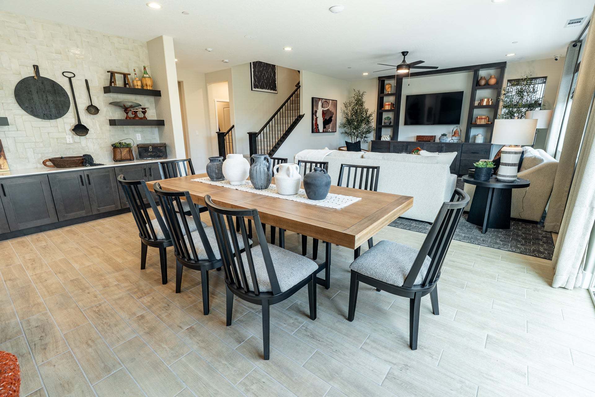 Madison at Oak Place | Kennedy Model | Dining