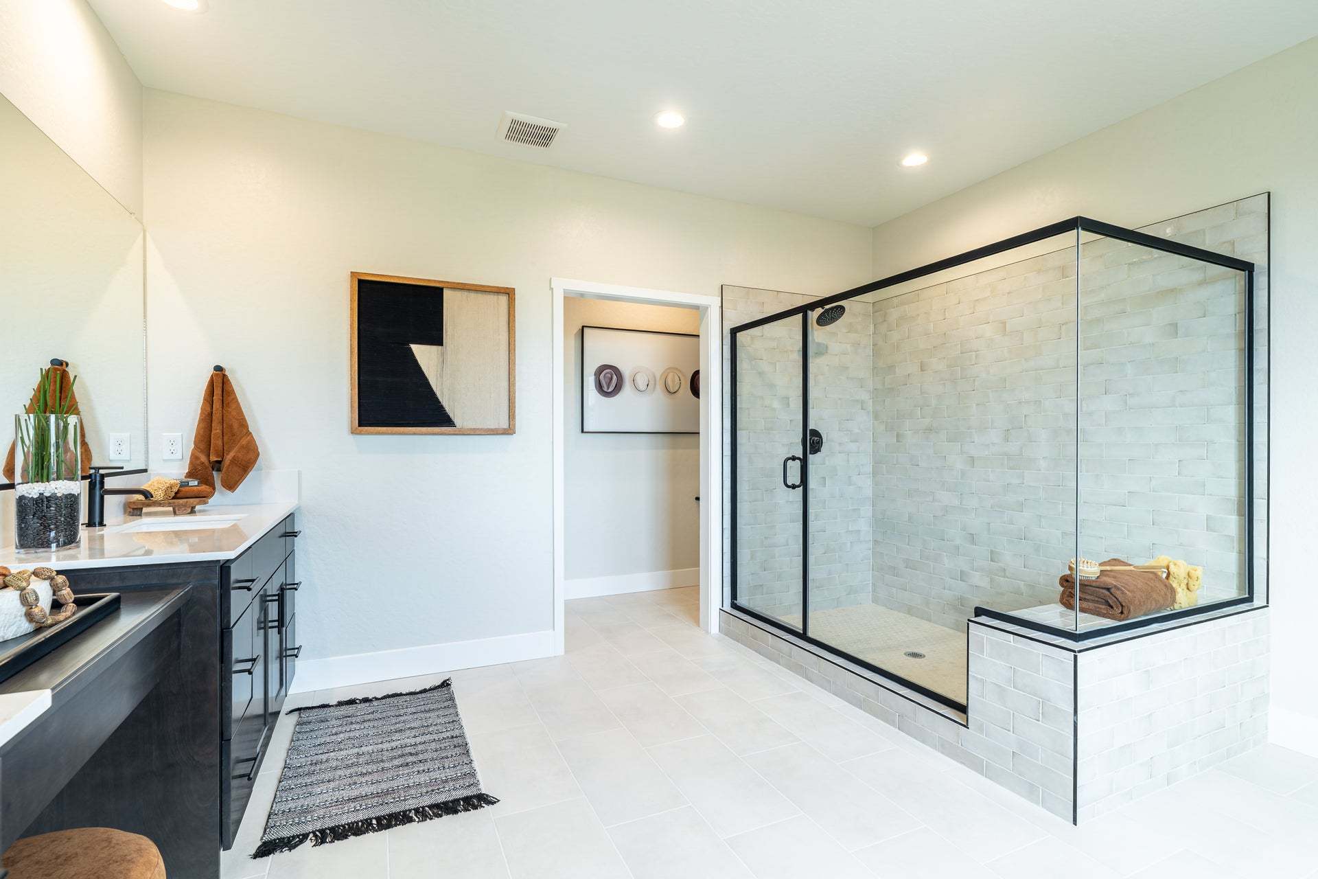 Madison at Oak Place | Kennedy Model | Owner's Bathroom