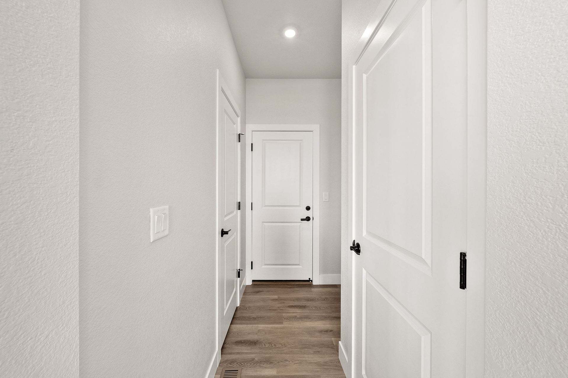 Starling at Tanterra | Plan 3004 | Hallway