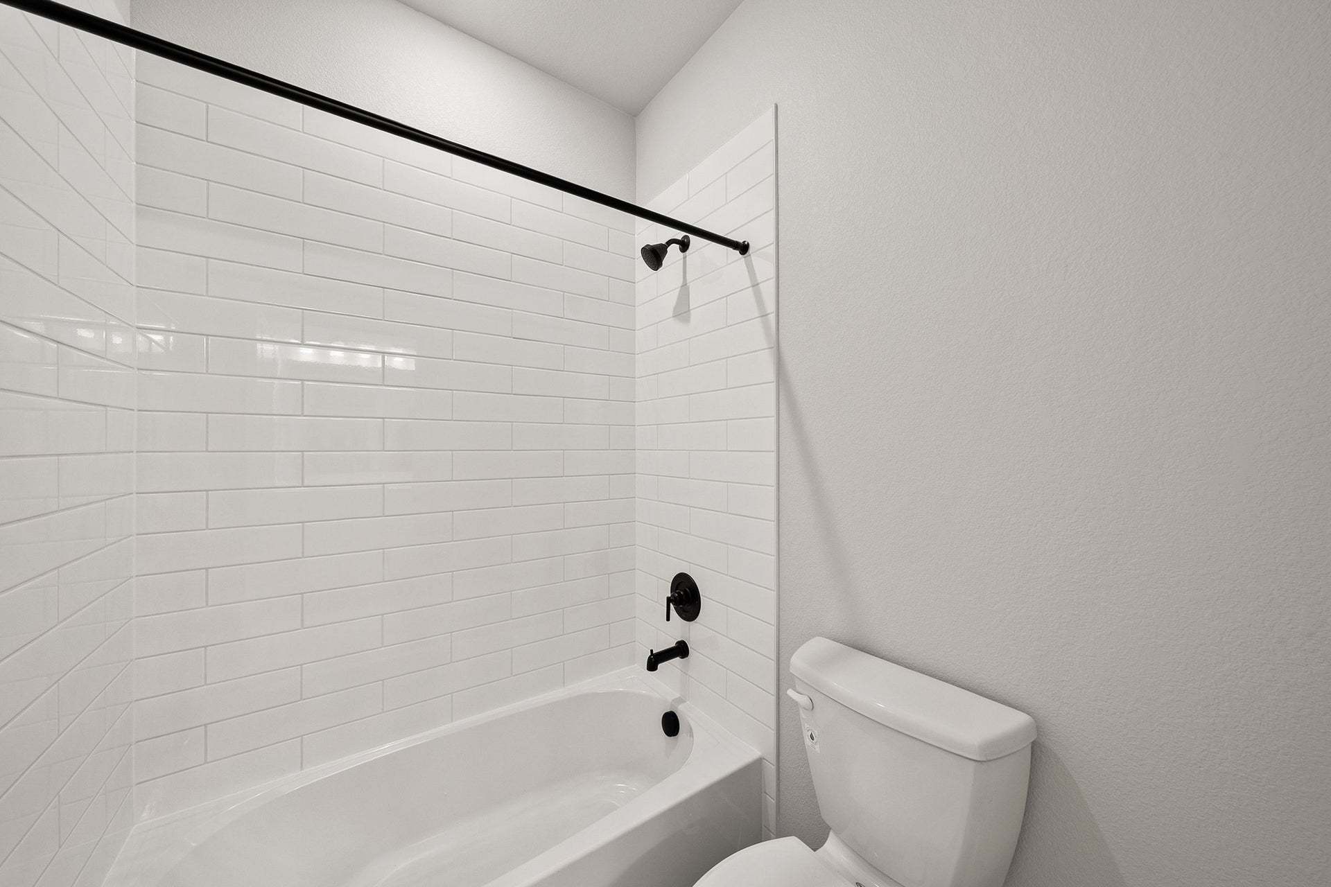 Starling at Tanterra | Plan 3004 | Secondary Bathroom