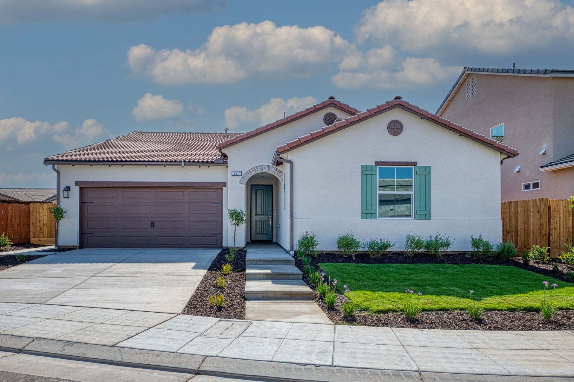 967 Talus Way S (Thompson)