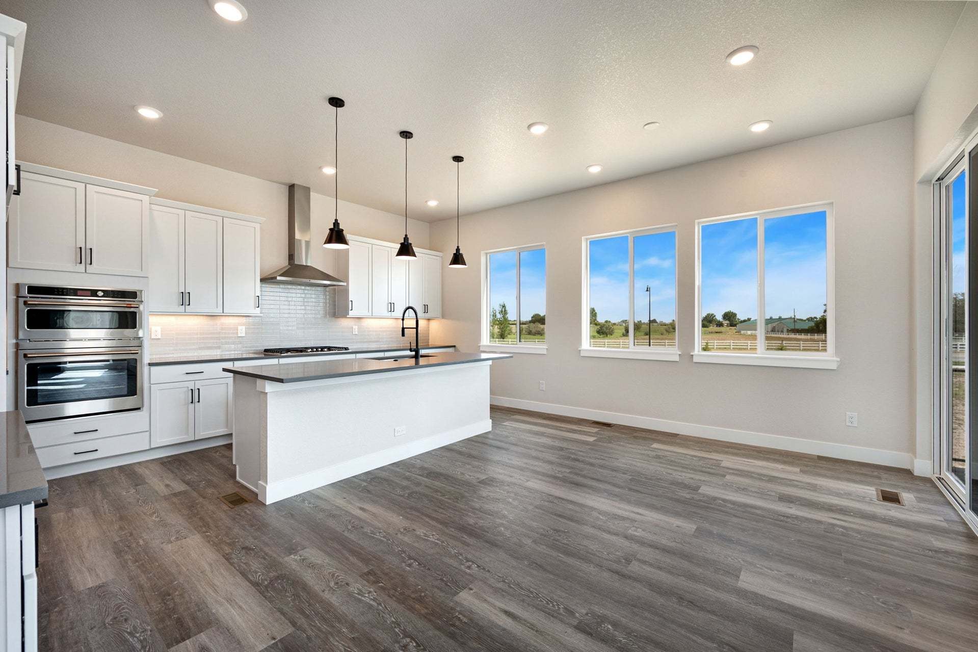 Kitchel Lake | Kitchen/Dining |1380 Weller Ct
