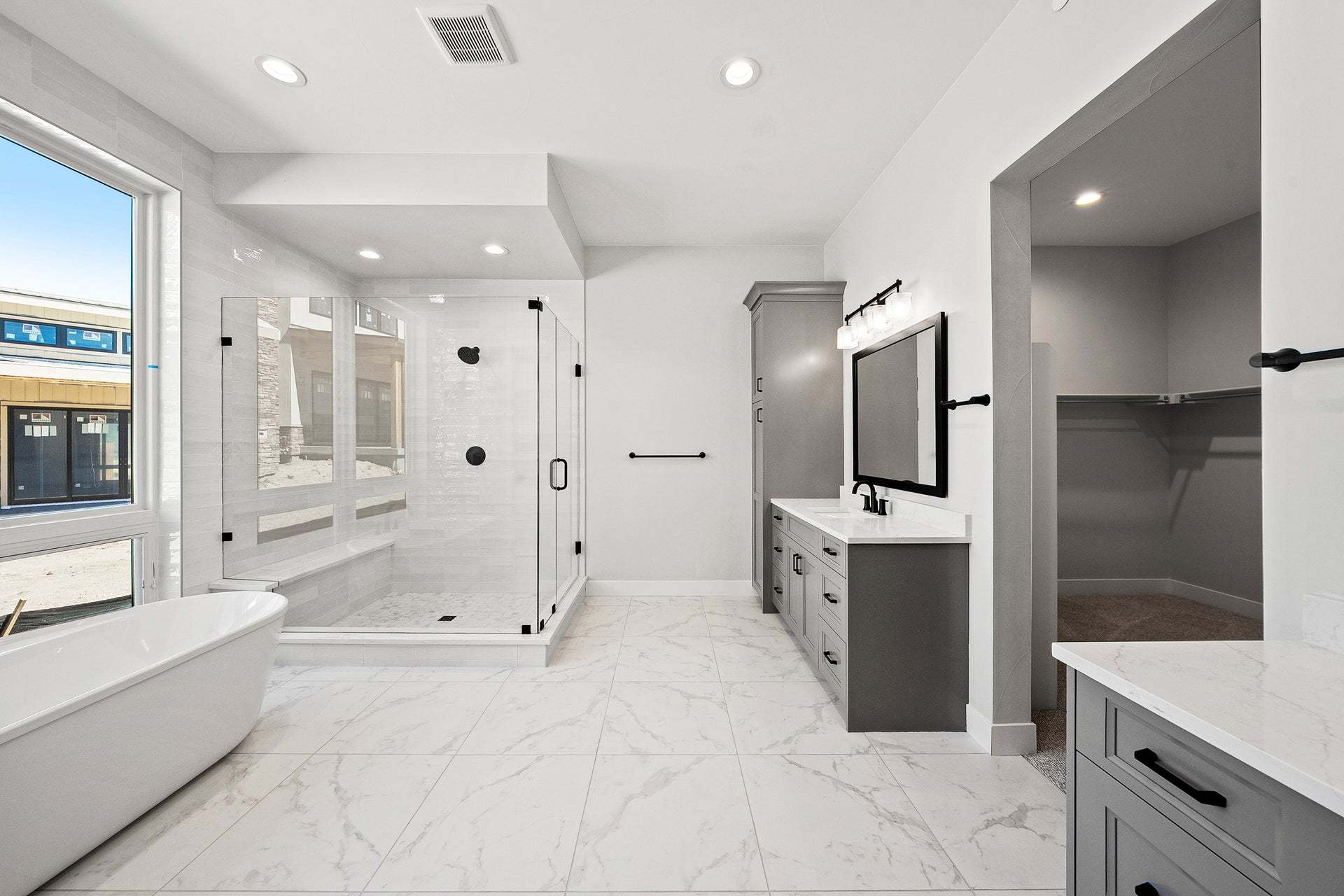 The Summit by Trumark Homes | 8038 Vestal Peak Ct | Primary Bathroom