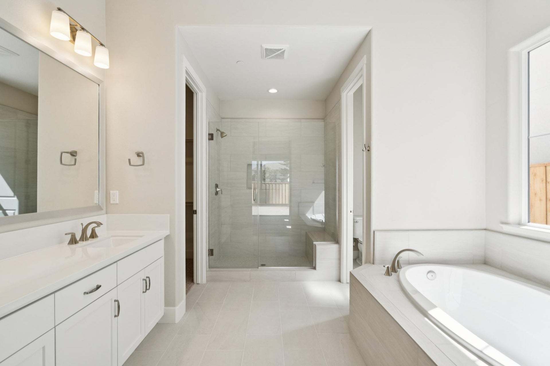 Homesite 952 | Owner's Bathroom