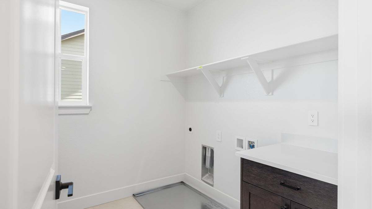 Orchid at Francis Ranch by Trumark Homes I Lot 77 I Laundry Room