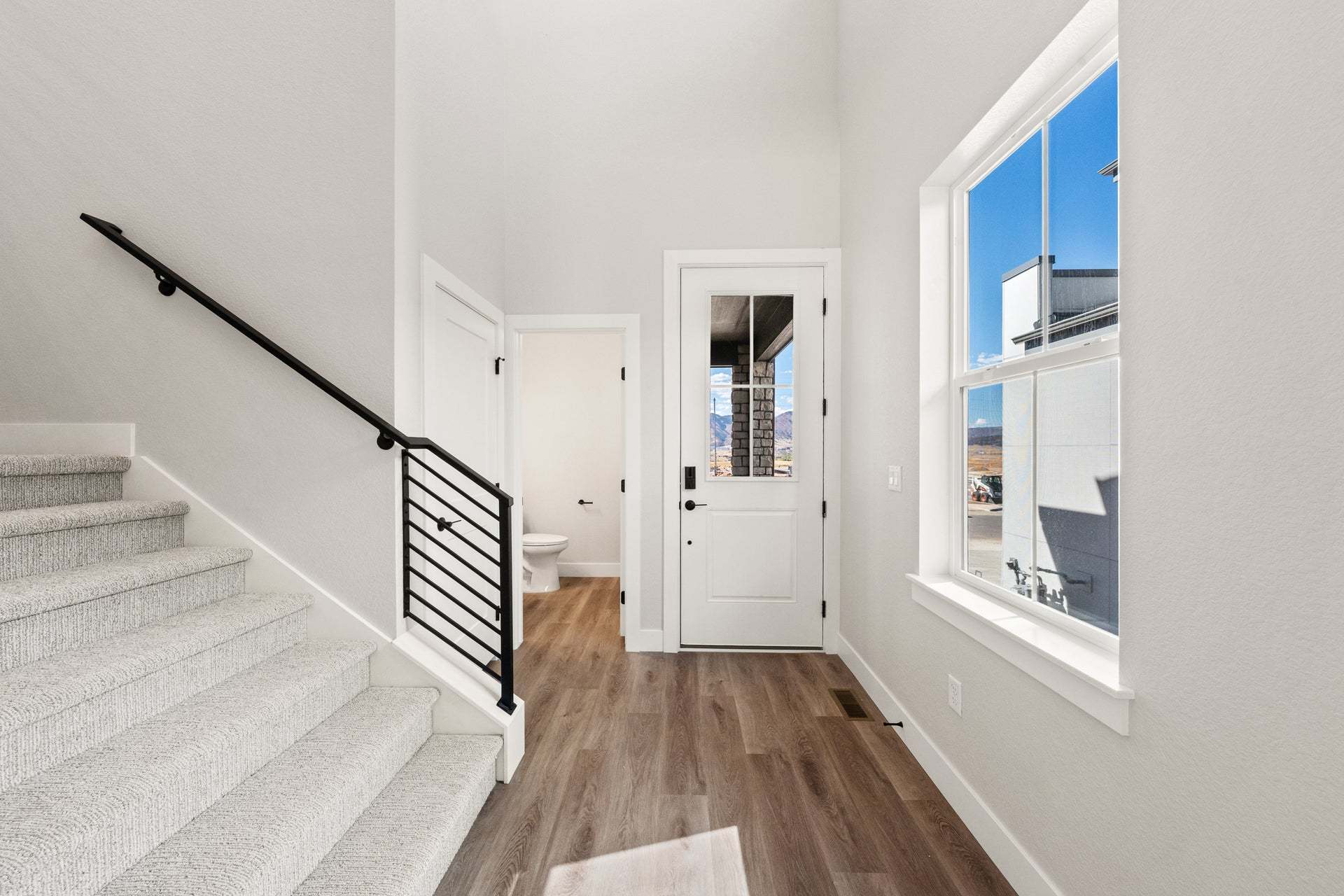 8680 Leaf Sedge Lane | Entry