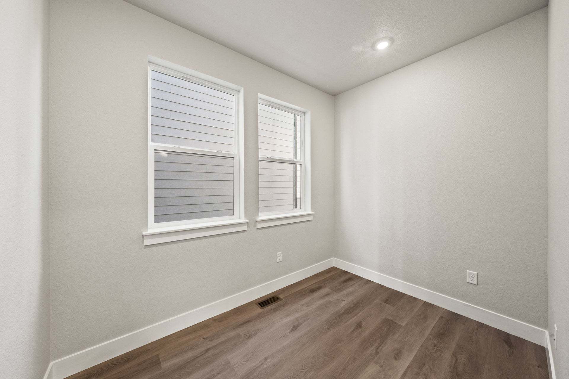 8680 Leaf Sedge Lane | Office
