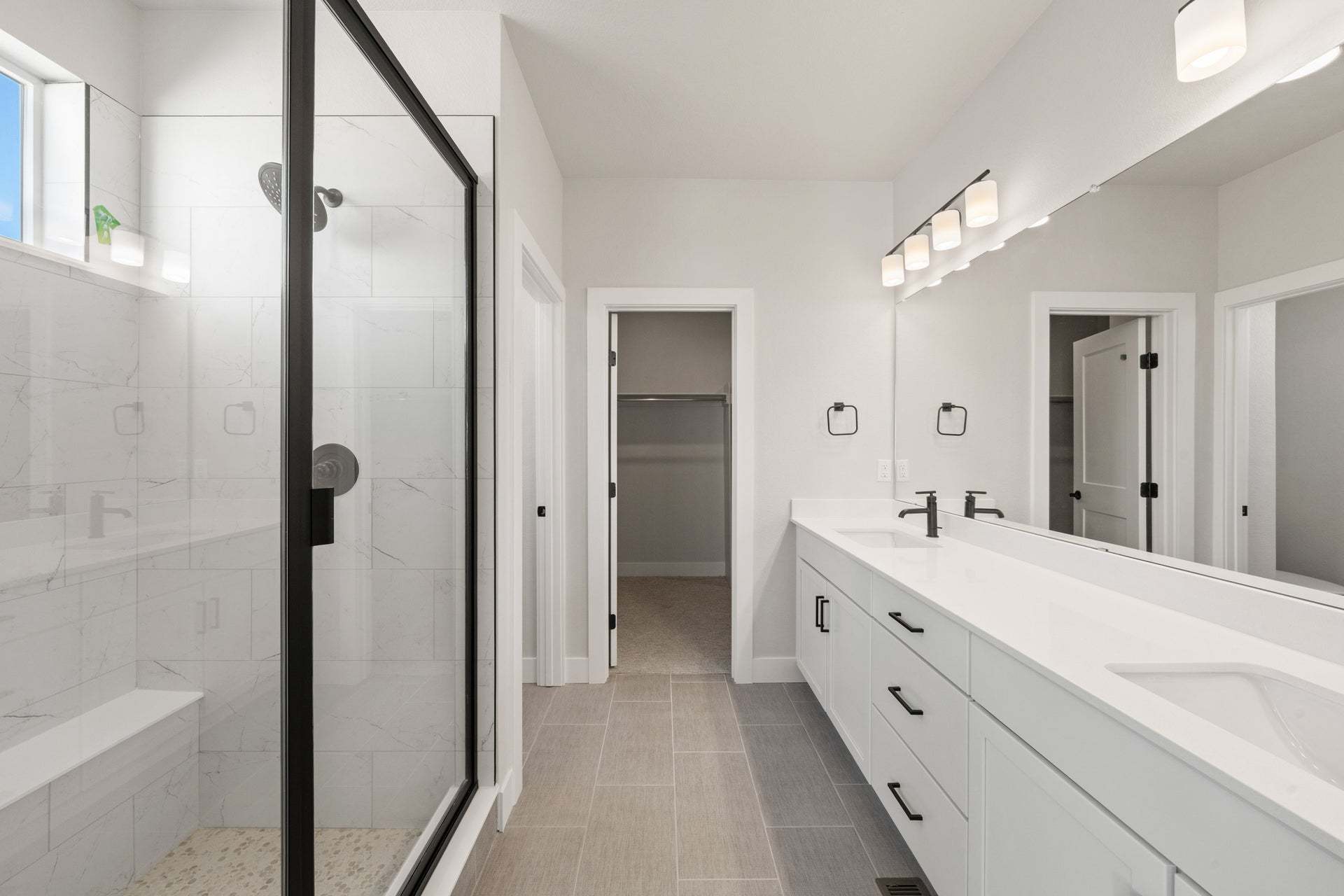 8680 Leaf Sedge Lane | Primary Bathroom