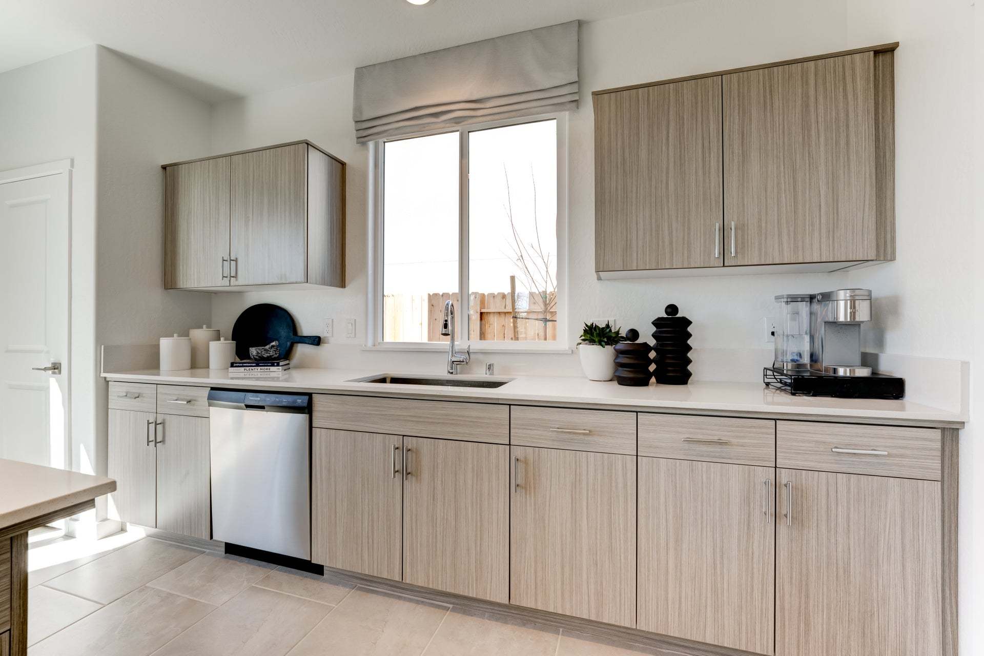 Ariette at Copper River | Brio Model | Kitchen