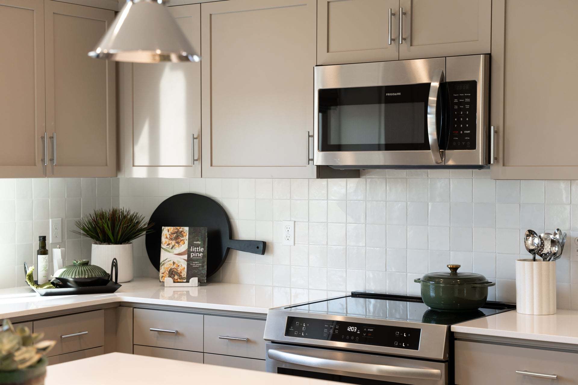 Ariette Copper River | Lydian Model | Kitchen