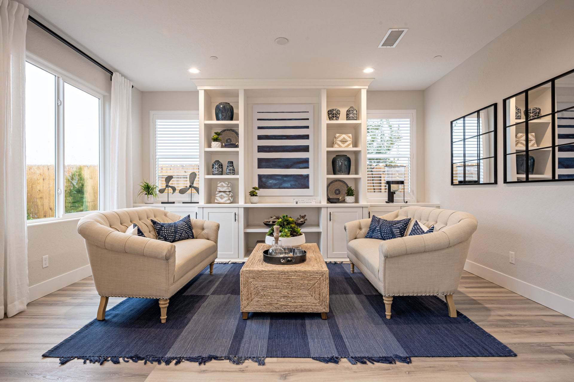 Artisan Riverstone | Davis Model | Super Great Room