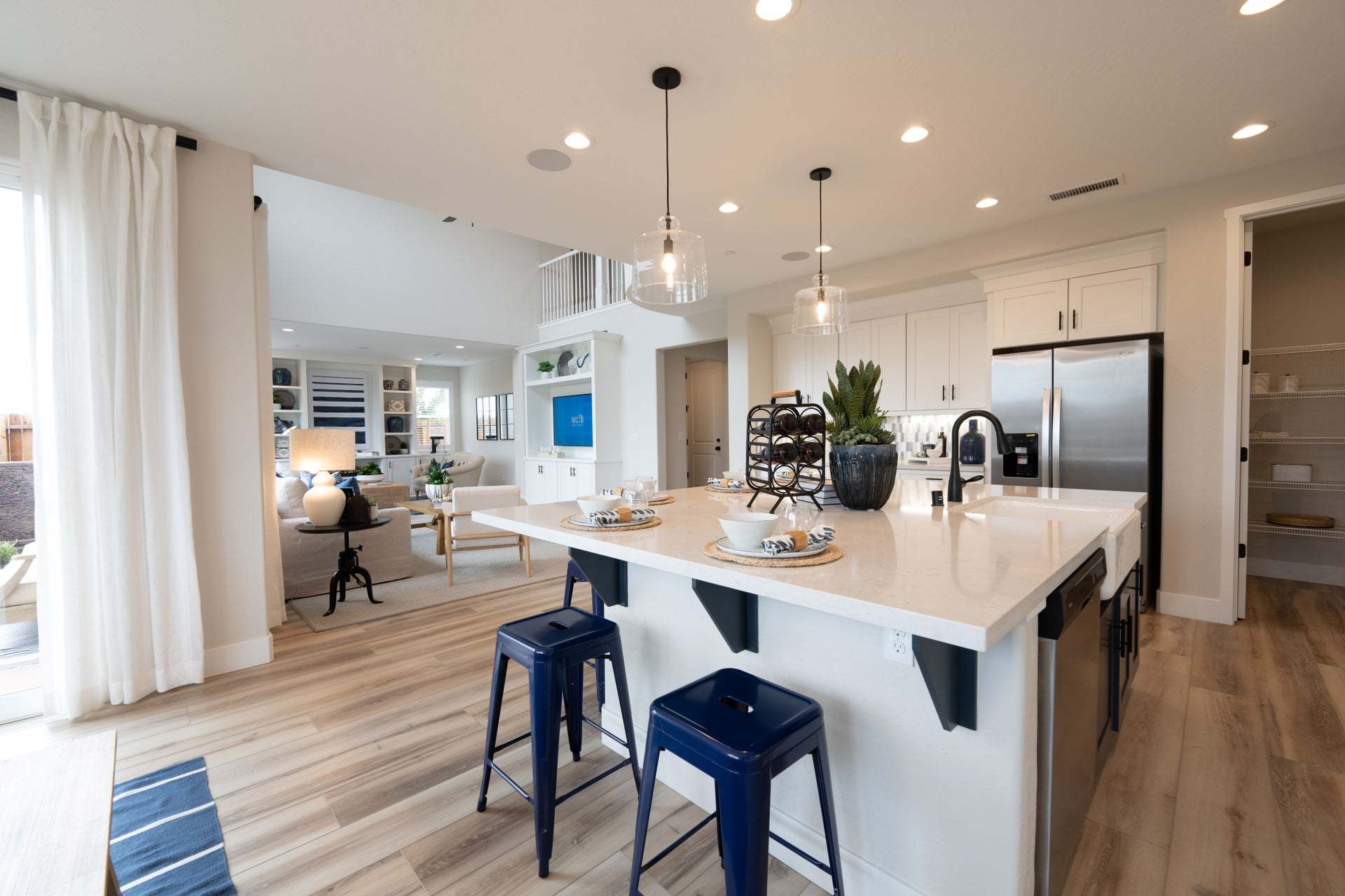 Artisan Riverstone | Davis Model | Kitchen