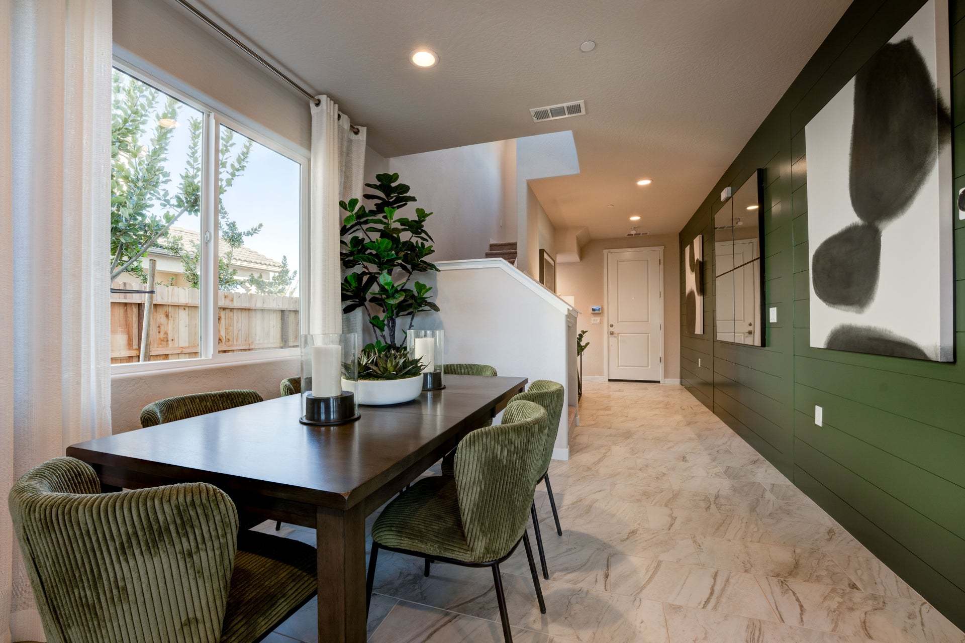 Ariette Copper River | Lydian Model | Dining Room