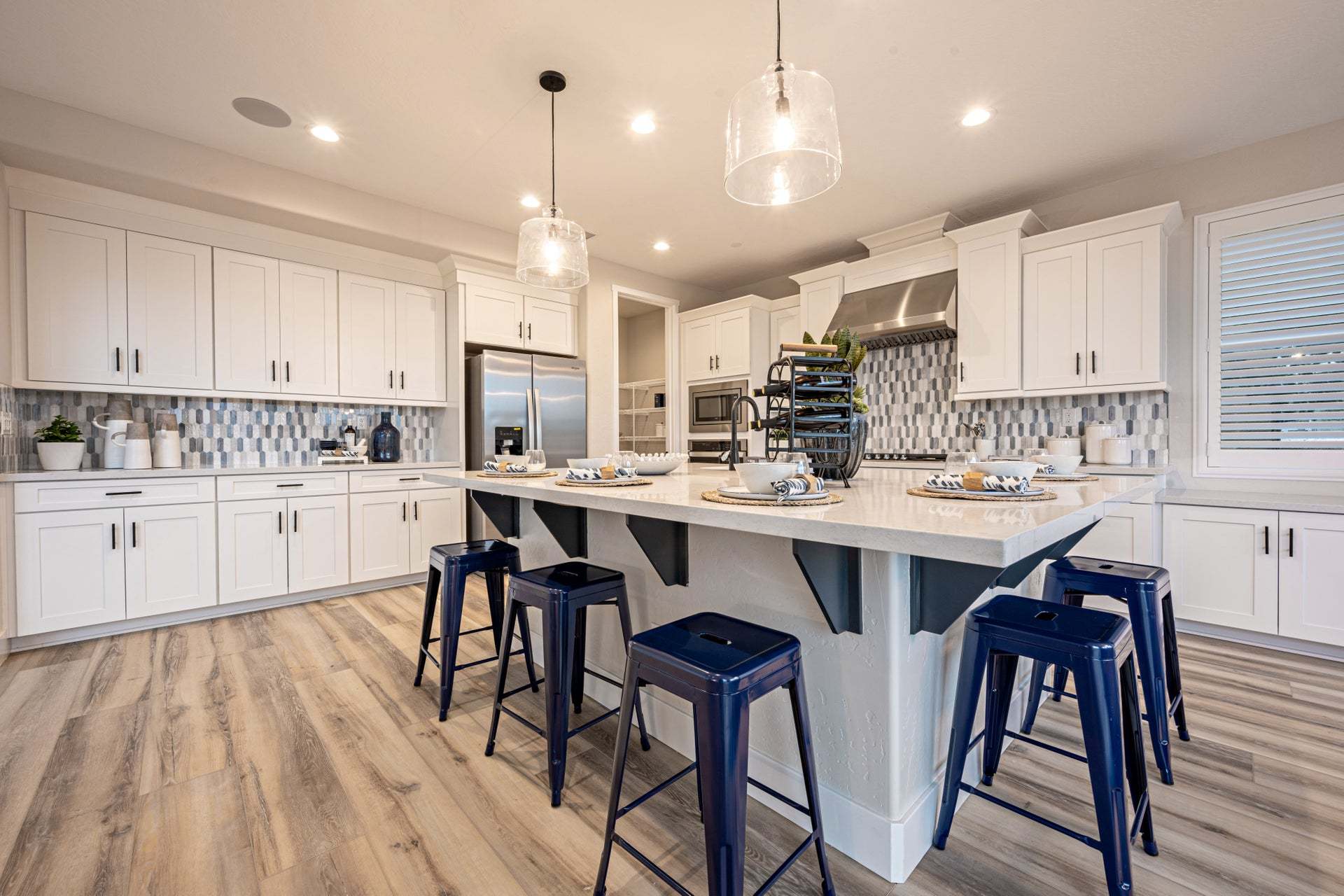 Artisan Riverstone | Davis Model | Kitchen
