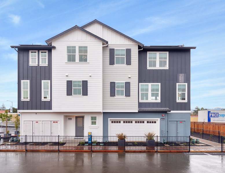 1464 Julia Lane. Concord, CA 94519