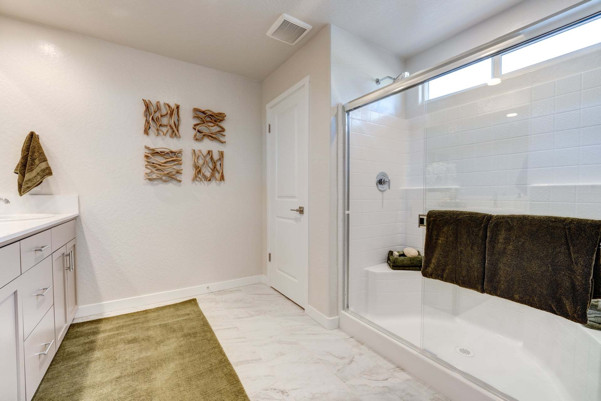 Ariette Copper River | Lydian Model | Owner's Bathroom