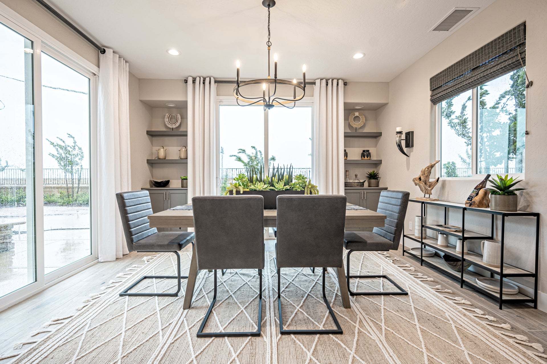 Artisan at Riverstone | Ellyson Model | Dining Room