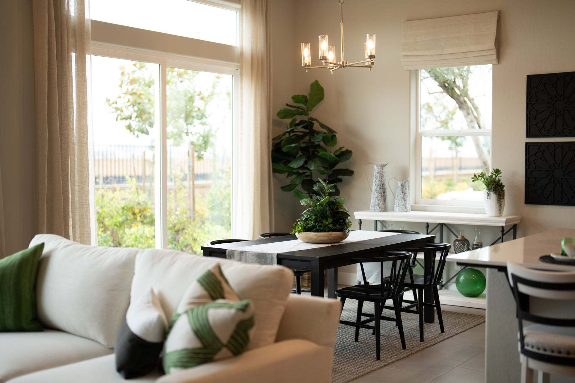 Artisan Riverstone | Thompson Model | Great Room