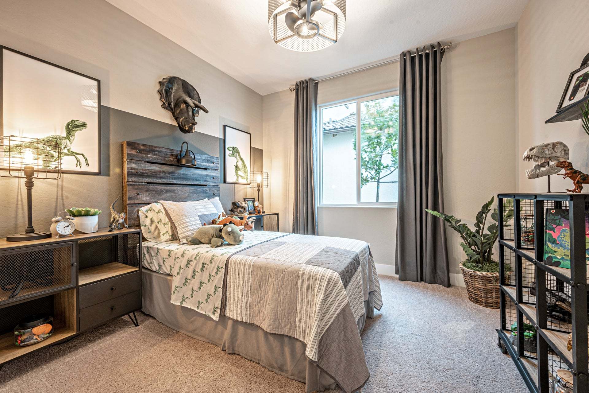 Artisan Riverstone | Thompson Model | Bedroom 3