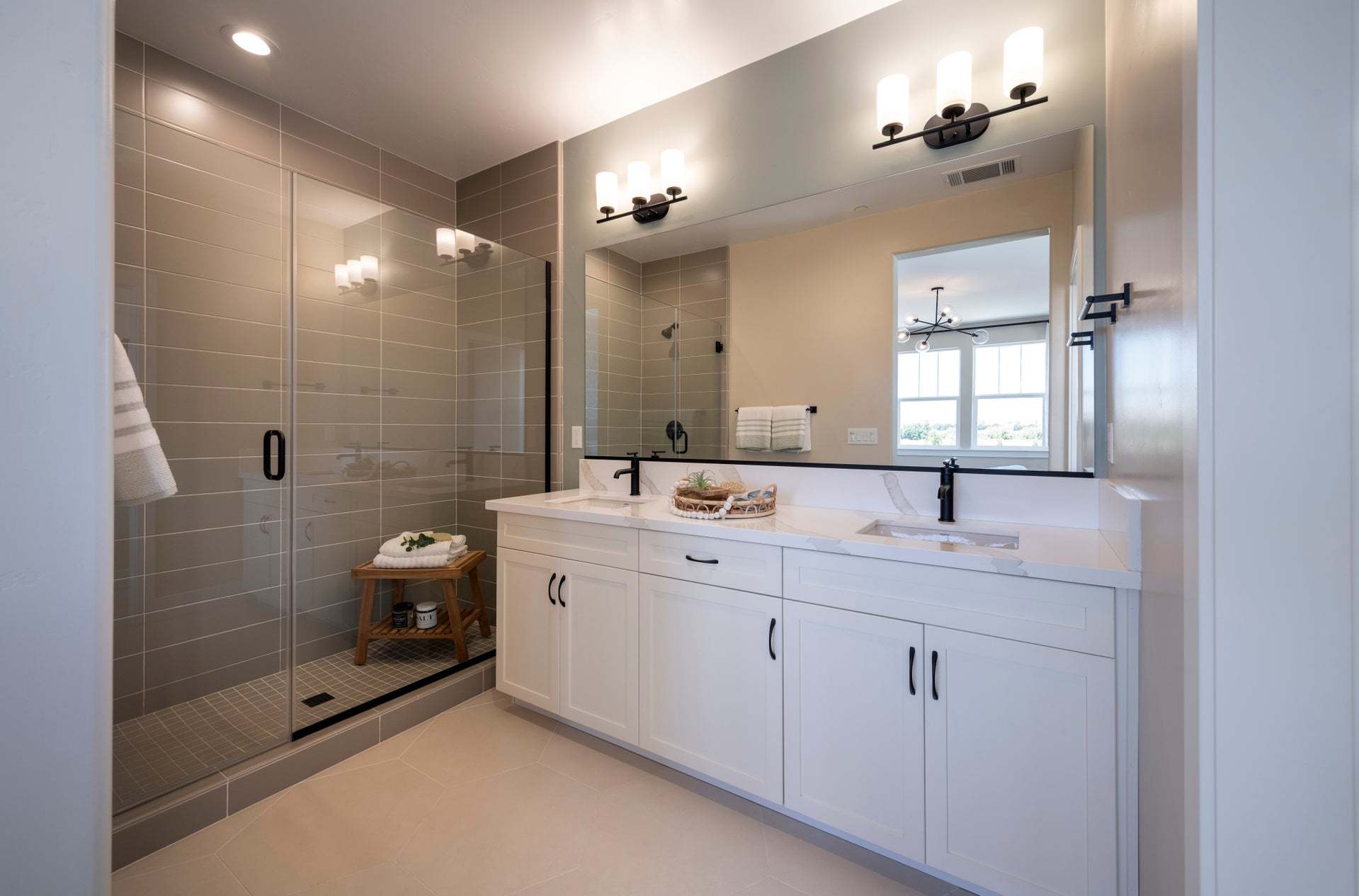 Estero at Avila Ranch | Plan 4 | Owner's Bathroom