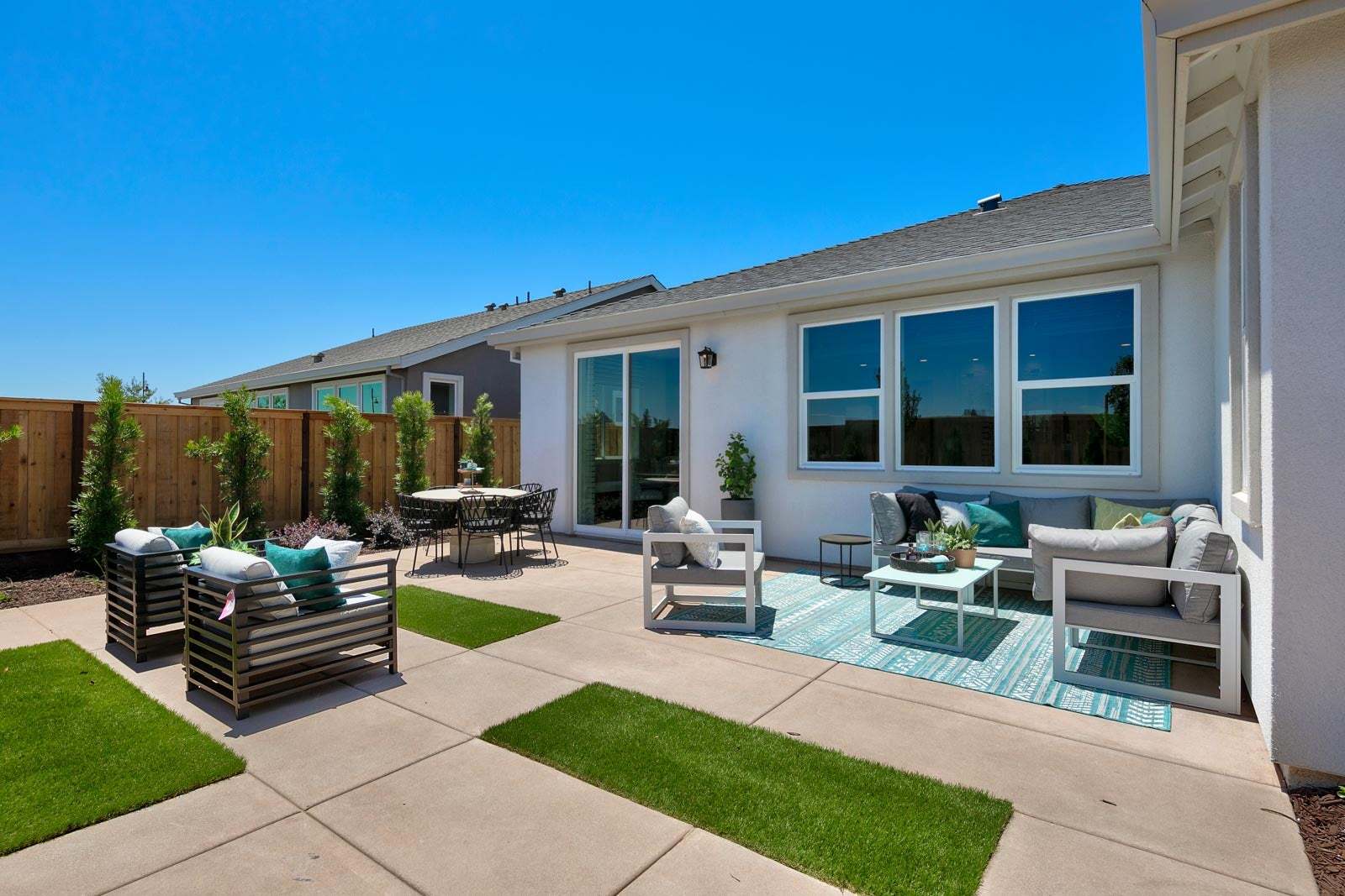 Vida at The Collective by Trumark Homes in Manteca, CA I Residence 3 Model