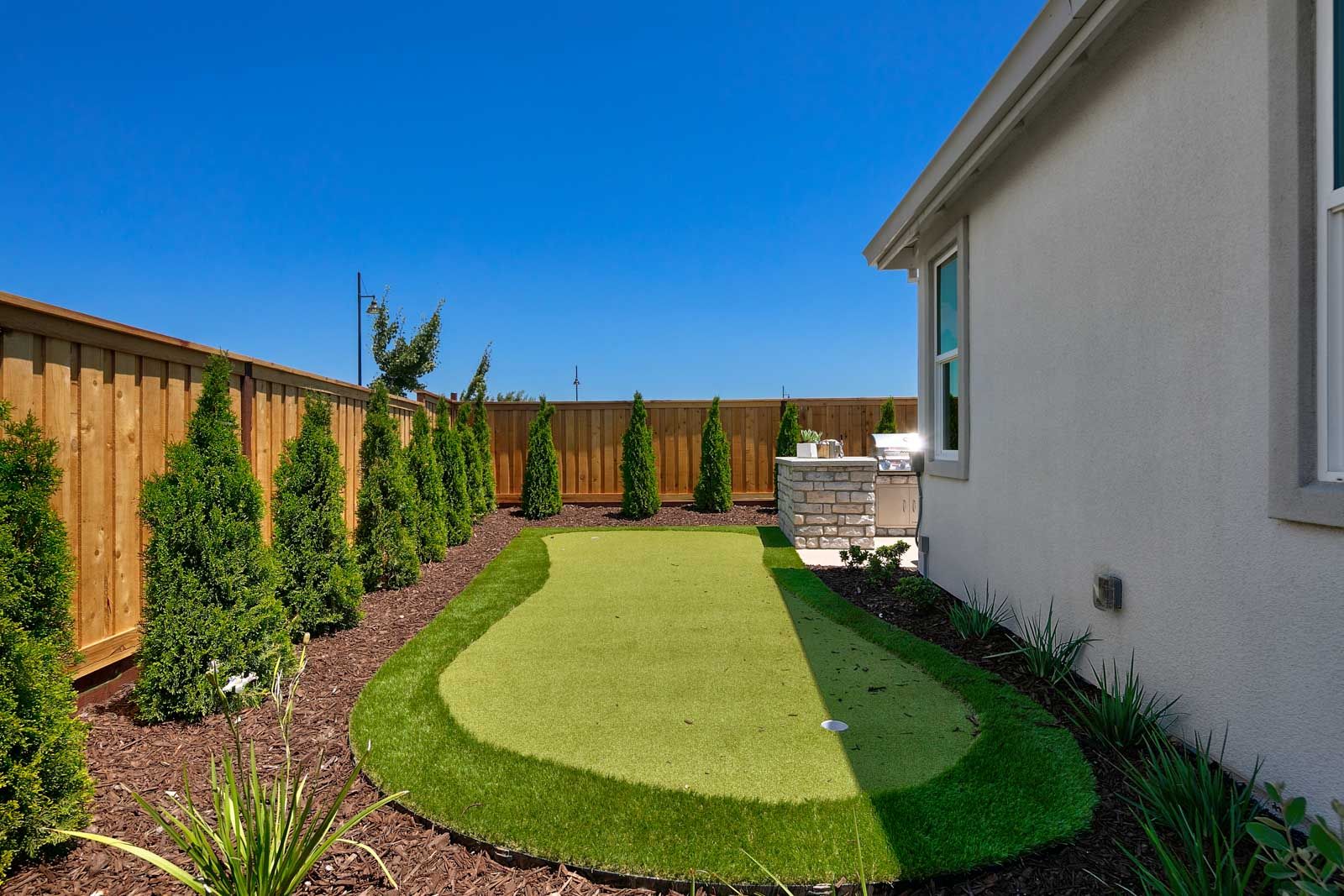 Vida at The Collective by Trumark Homes in Manteca, CA I Residence 3 Model