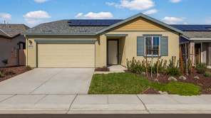 1049 Heathridge Street (Residence 3)