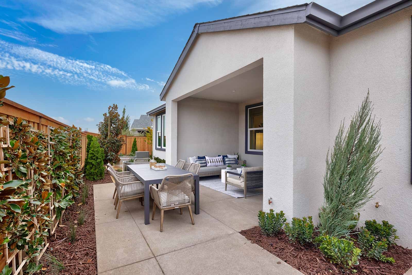 Model Home | Dawn Residence 2