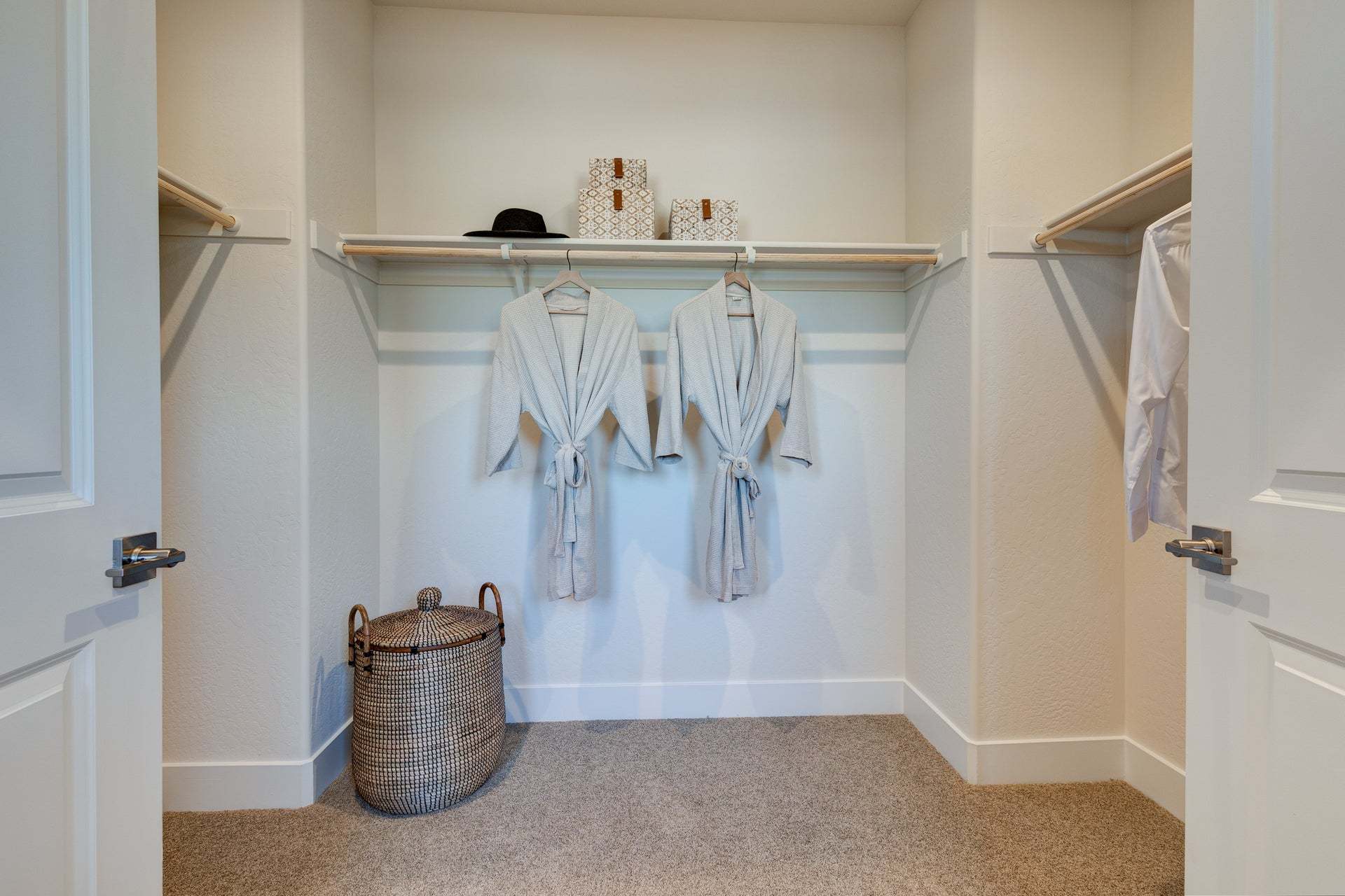 Madison at Copper River | Kennedy Model | Owner's Closet