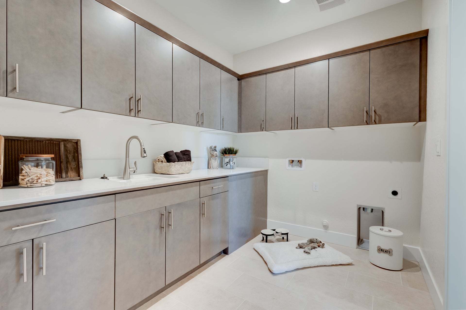 Madison at Copper River | Kennedy Model | Laundry Room
