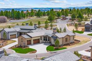 8015 Parnassus Place (Residence 2)