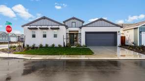1084 Kestrel Street (Residence 2)