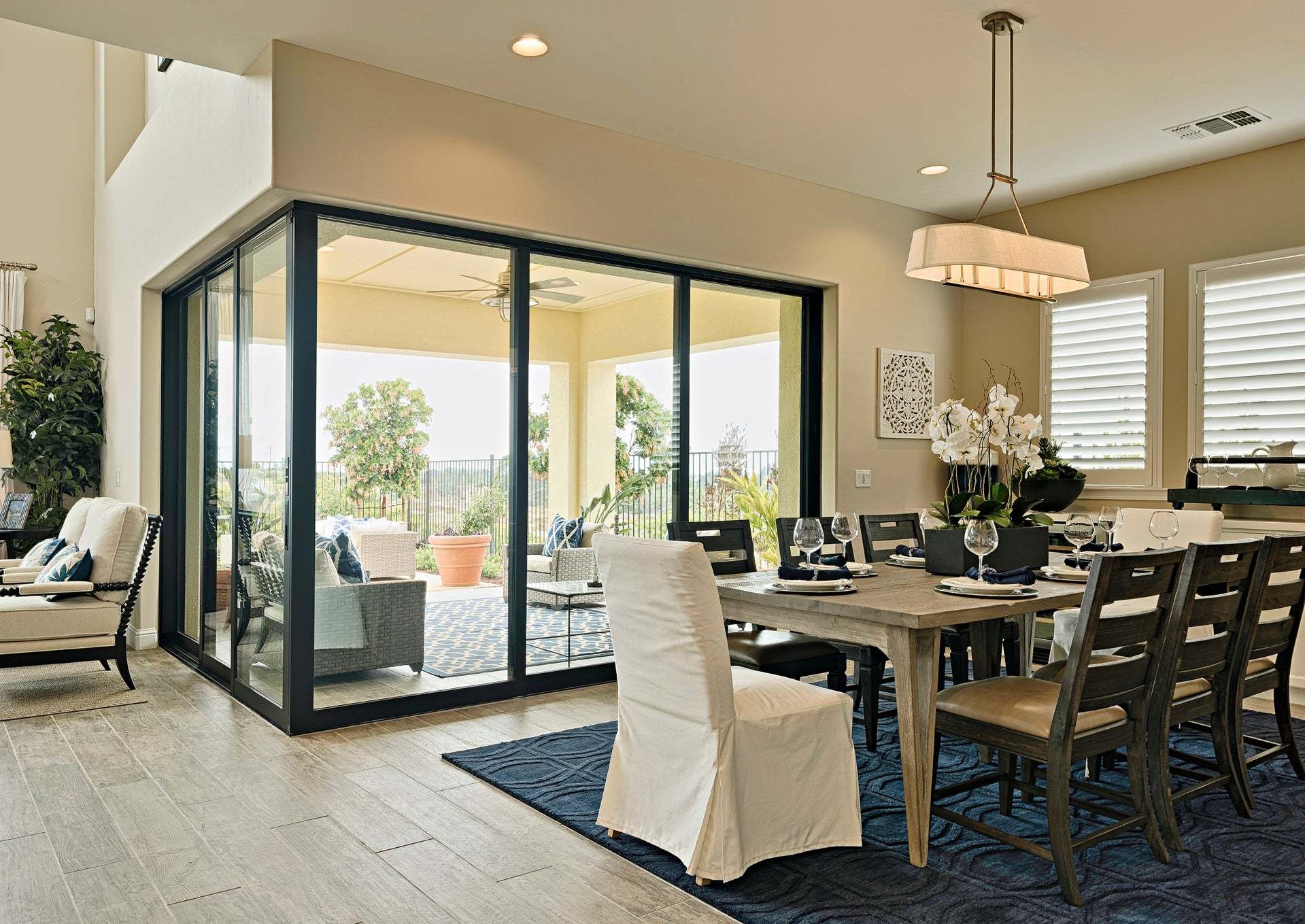 Villosa at Sea Haven | Ribera Model | Dining Room