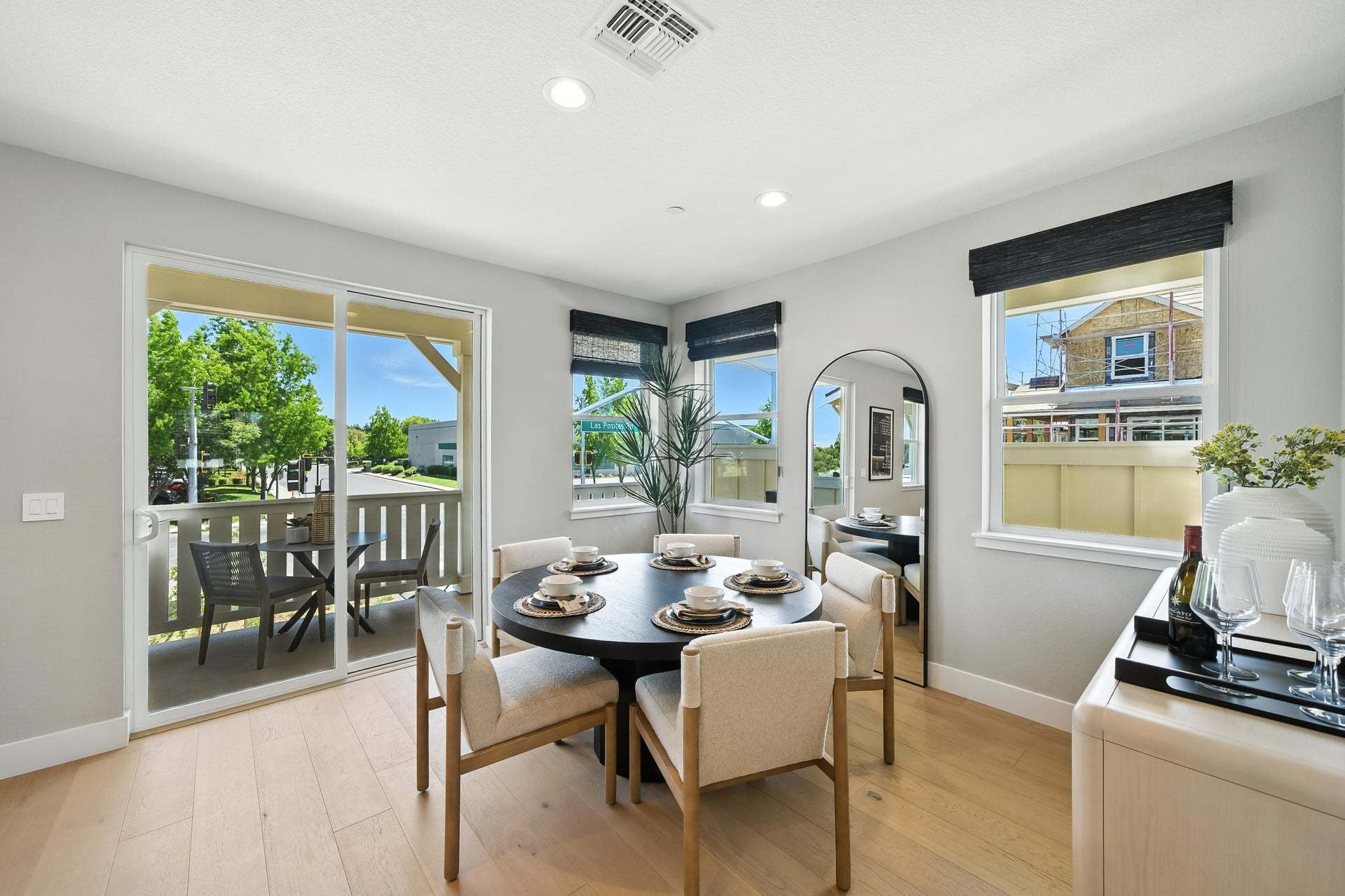 Amara at Arroyo Crossings by Trumark Homes in Livermore, CA I Residence 3 Model I Designated Dining Area