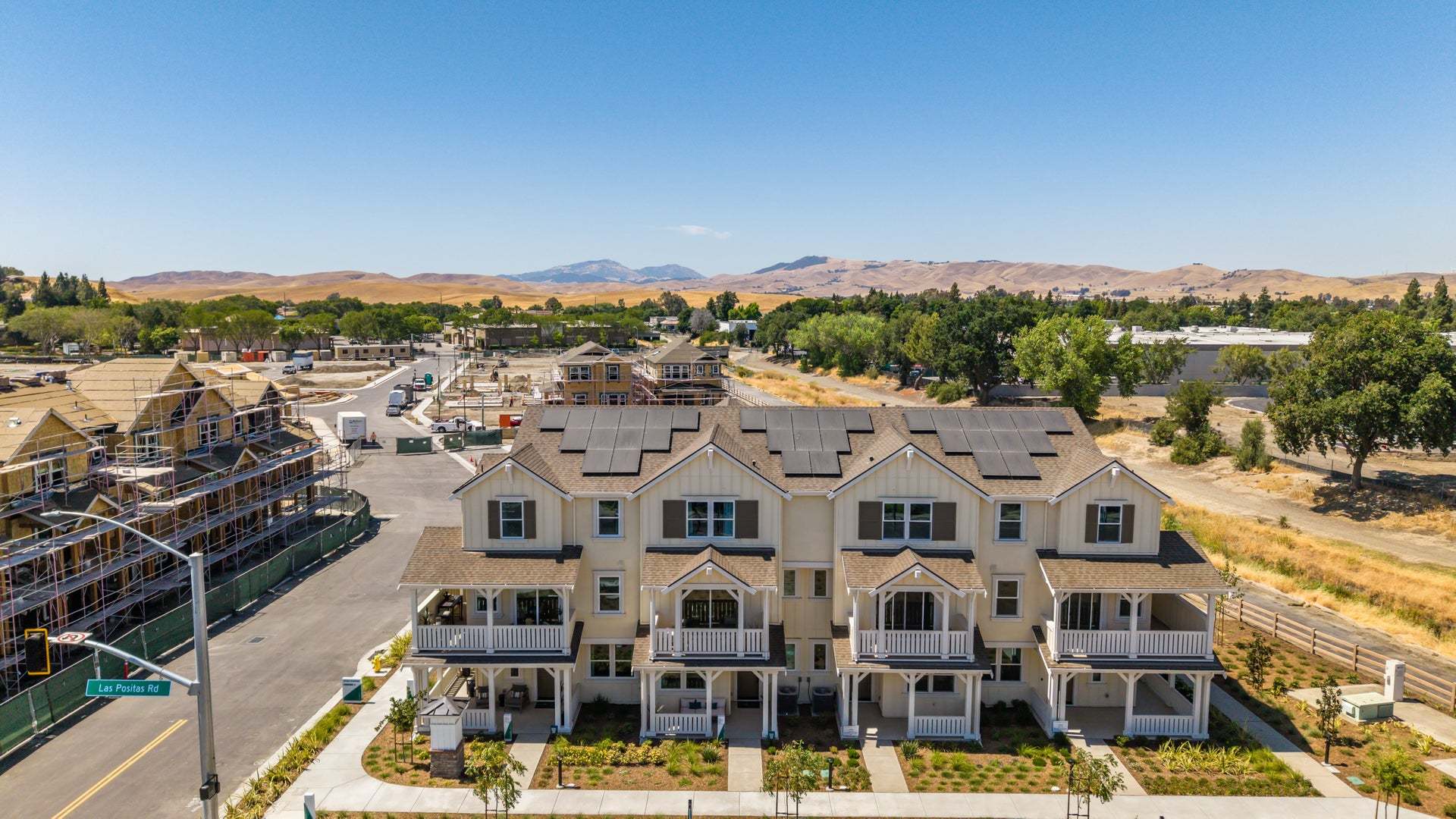 Amara at Arroyo Crossings by Trumark Homes in Livermore, CA I Amara Models