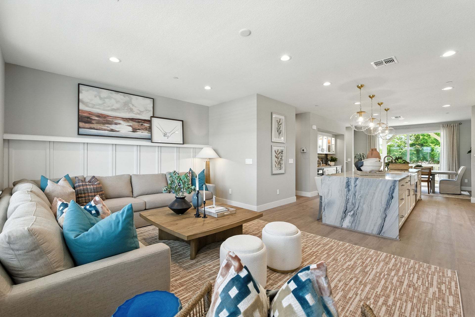 Amara at Arroyo Crossings by Trumark Homes | Livermore, CA I Residence 2 I Open Concept Floorplan