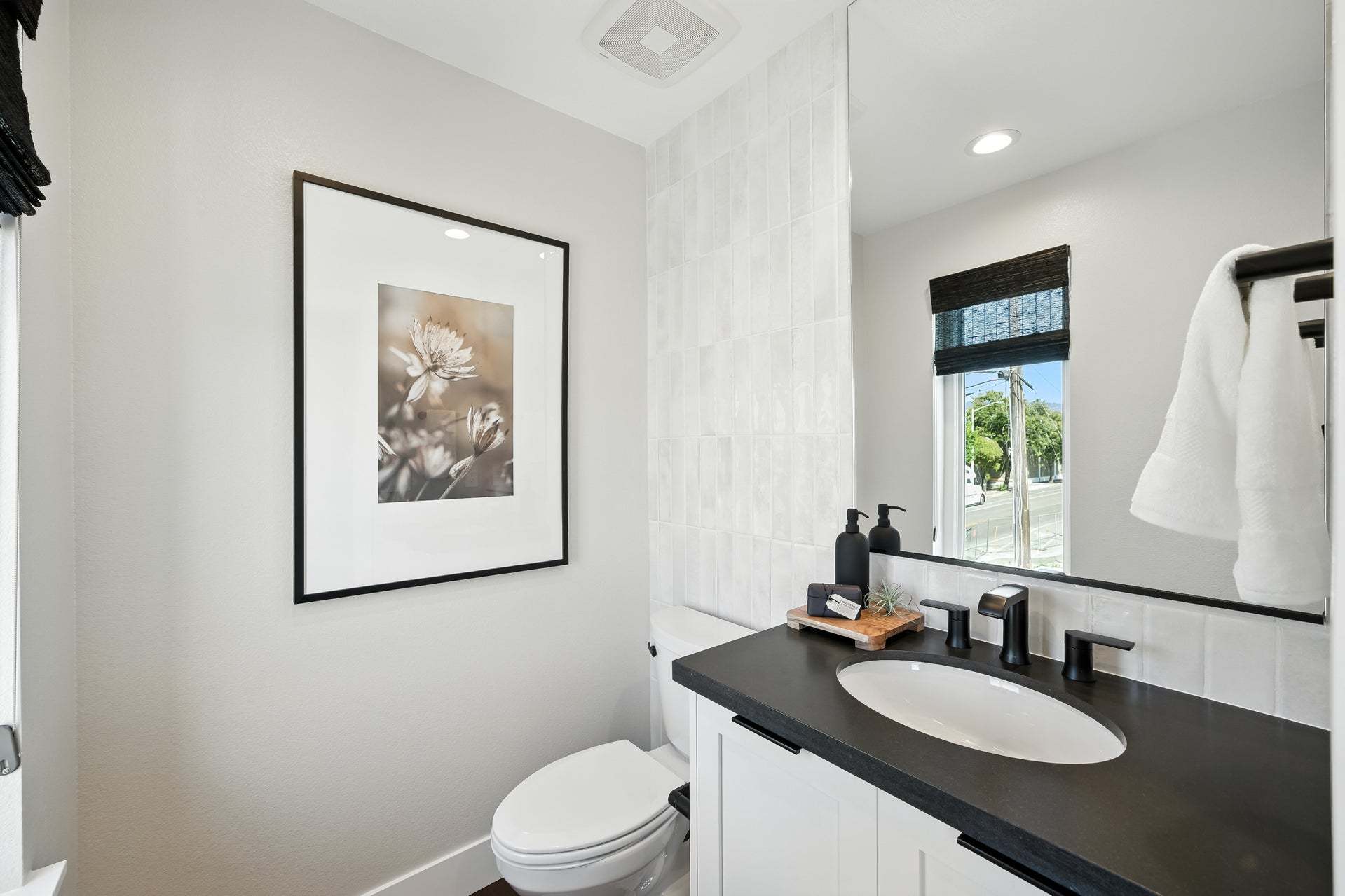 Skyline by Trumark Homes in Alameda, CA I Residence 3 Model I Bathroom
