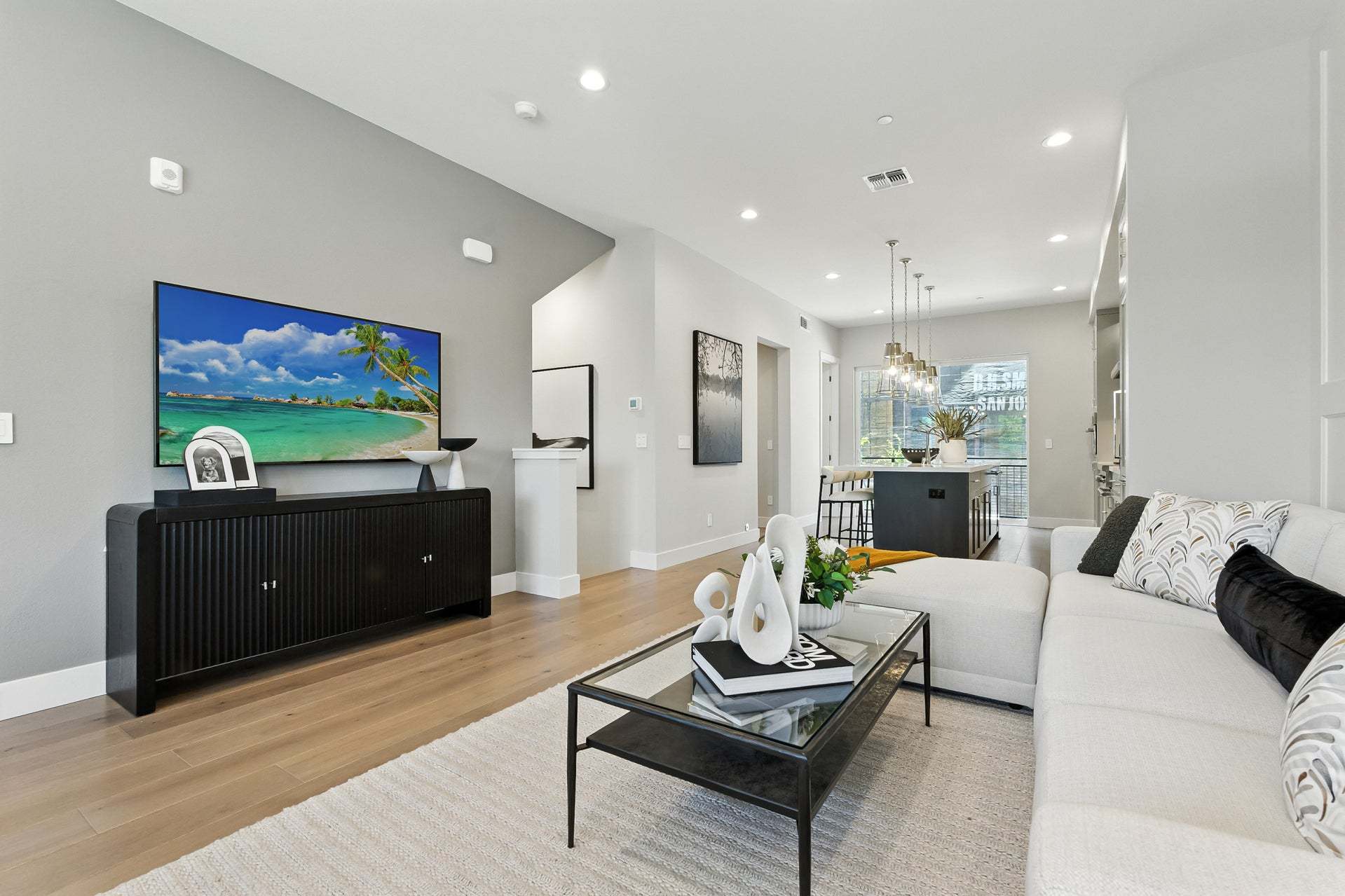 Skyline by Trumark Homes in Alameda, CA I Residence 4 Model I Great Room