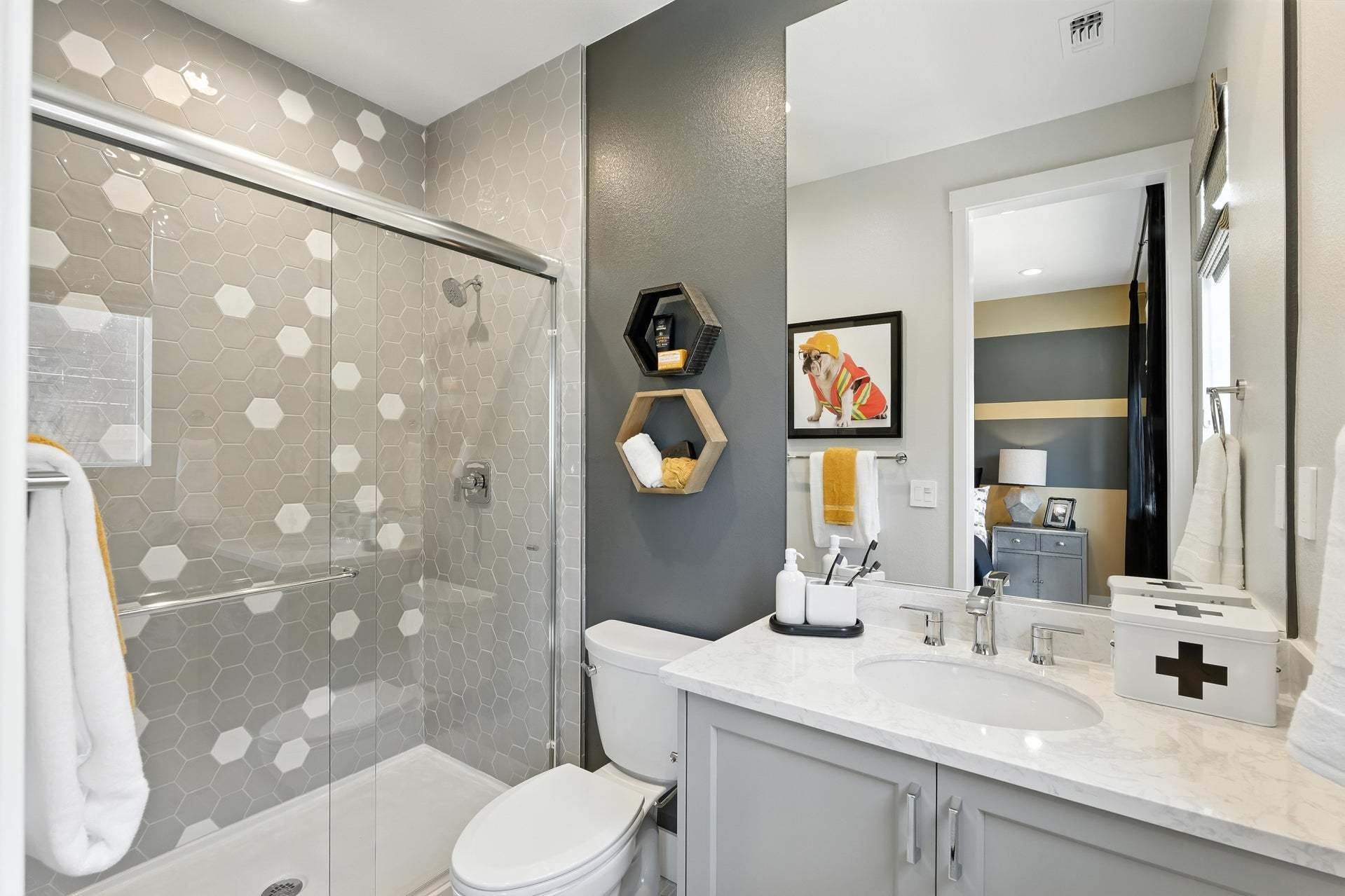 Skyline by Trumark Homes in Alameda, CA I Residence 4 Model I Bathroom
