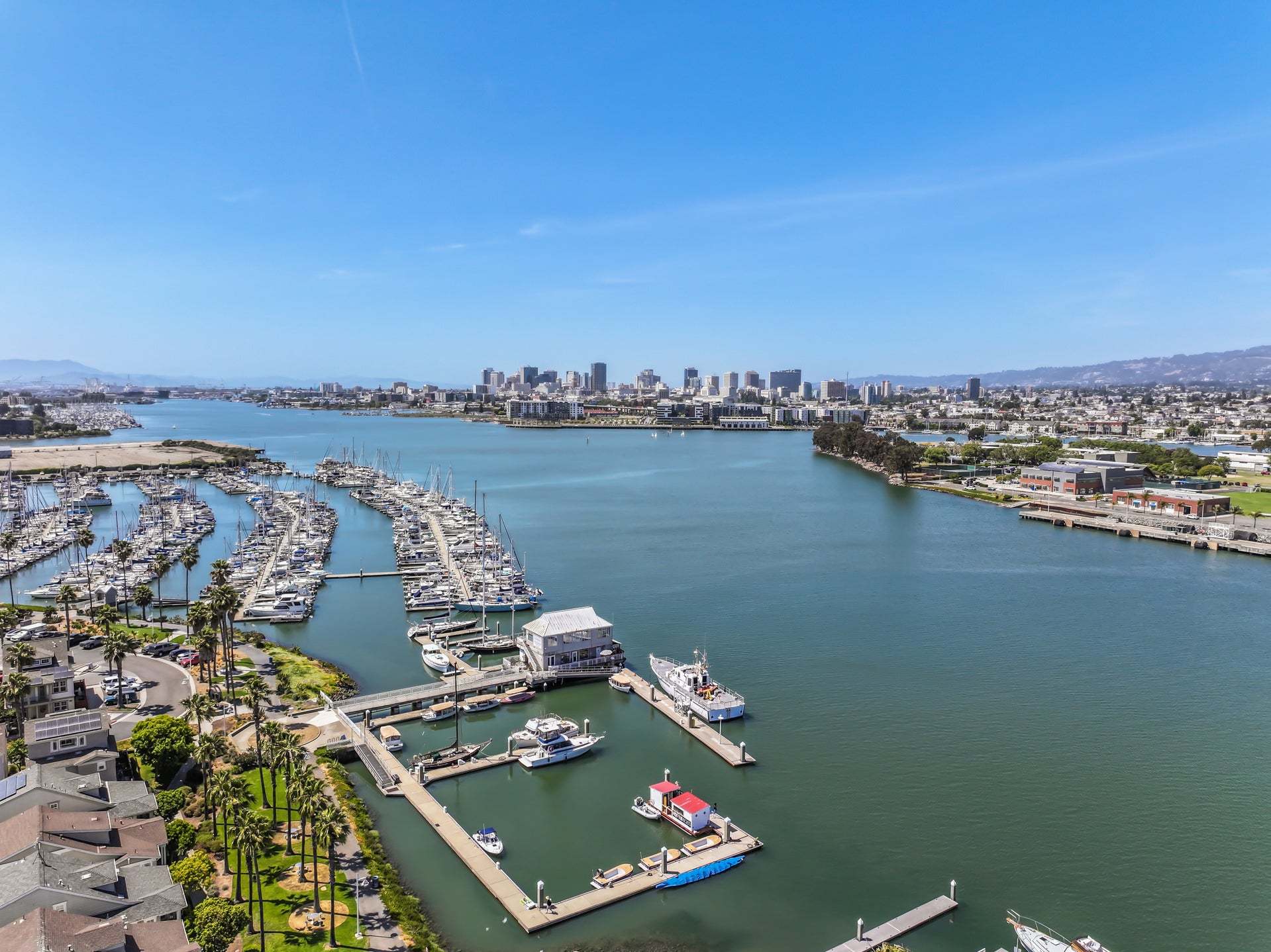 Skyline by Trumark Homes in Alameda, CA I Waterfront Views