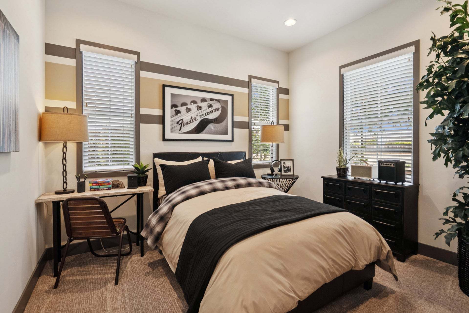 Villosa at Sea Haven | Alder Model | Bedroom 2