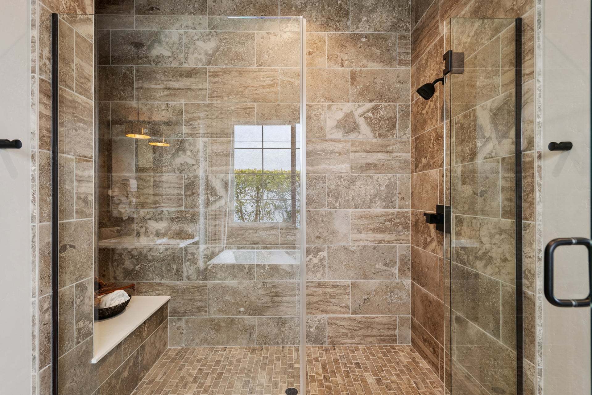 Villosa at Sea Haven | Alder Model | Owner's Bathroom