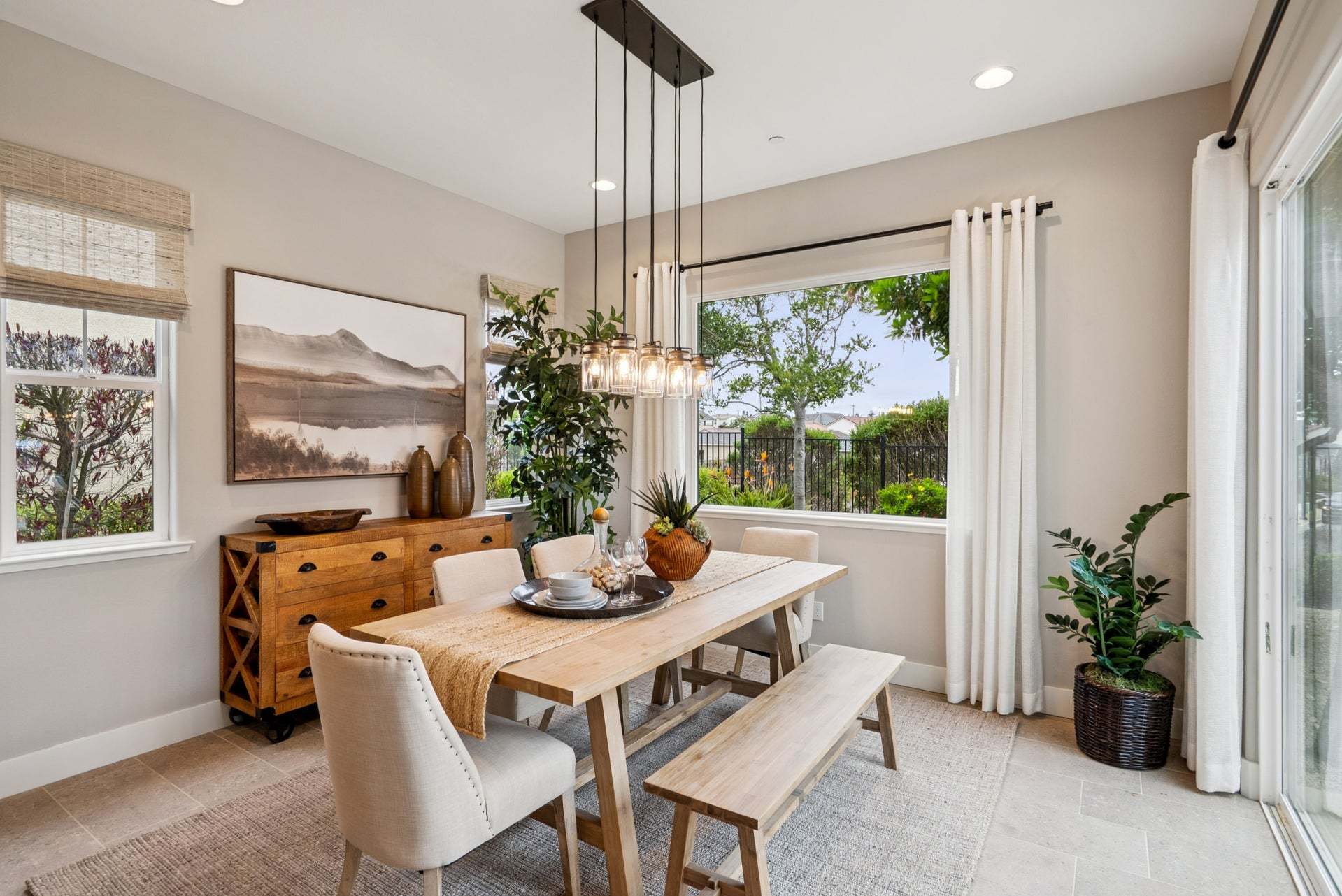 Villosa at Sea Haven | Bixby Model | Dining Room