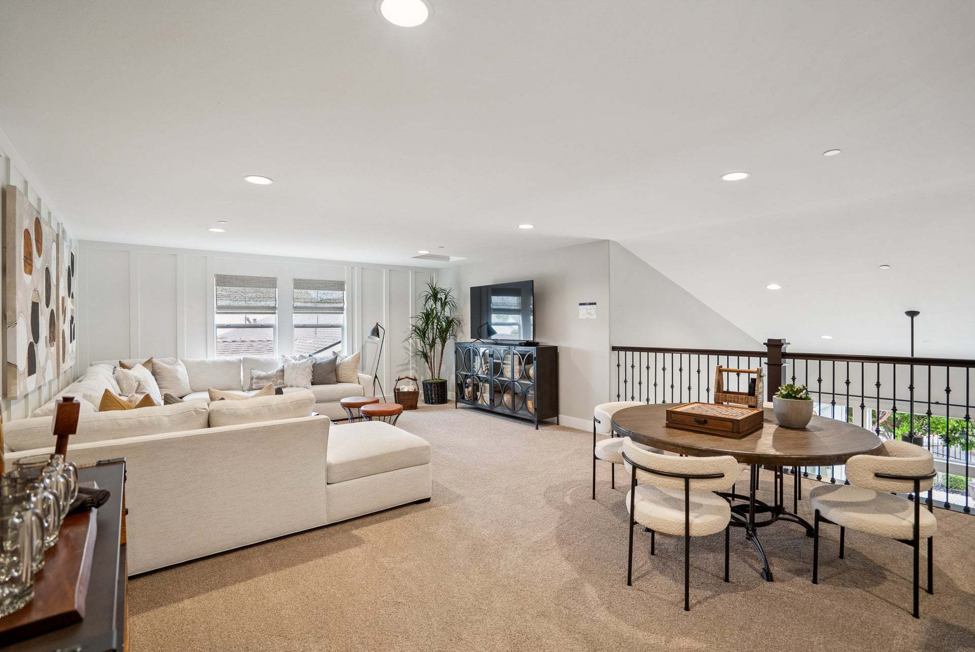 Villosa at Sea Haven | Bixby Model | Bonus Room